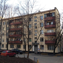 Пластиковые окна по типу дома